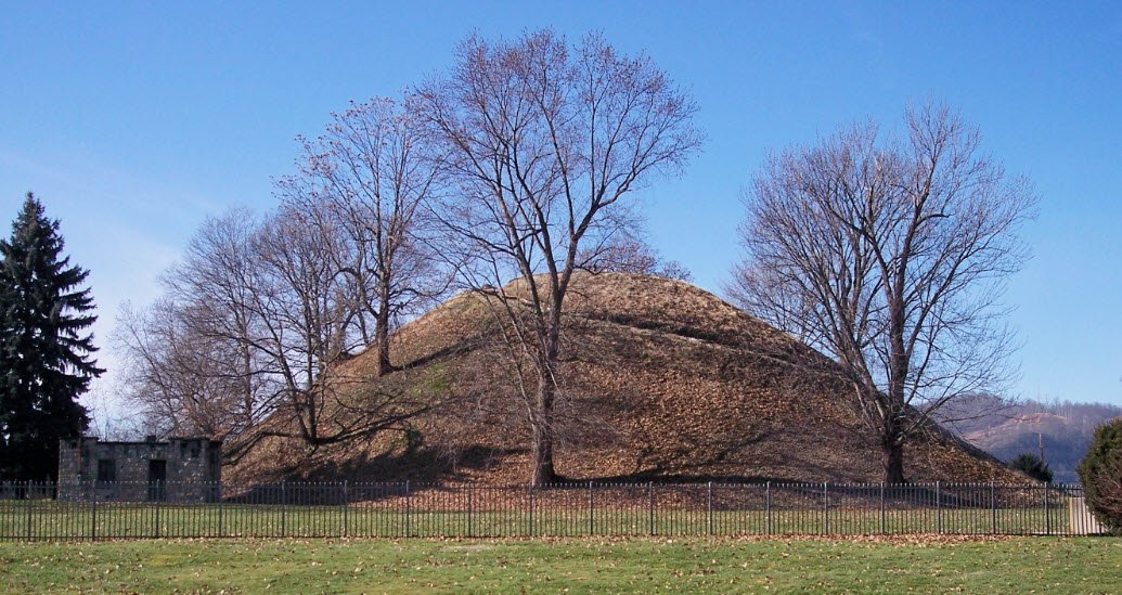 Grave Creek Mound Historical Site, West Virginia, USA